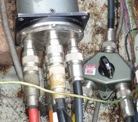 Radiall Coax Switch / AO-Journal p908